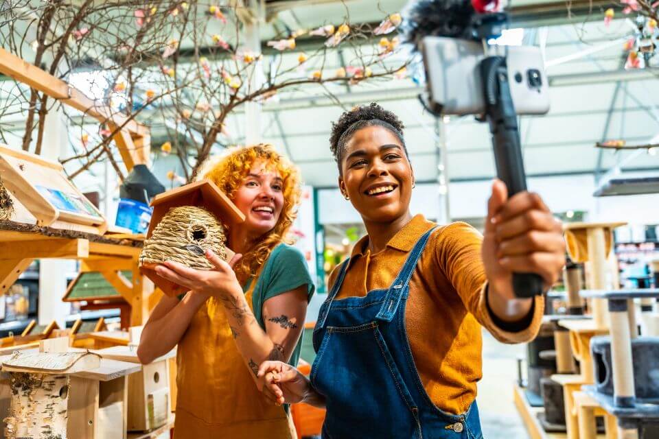 Digital Marketing and Video Production: The BFFs of Modern Marketing