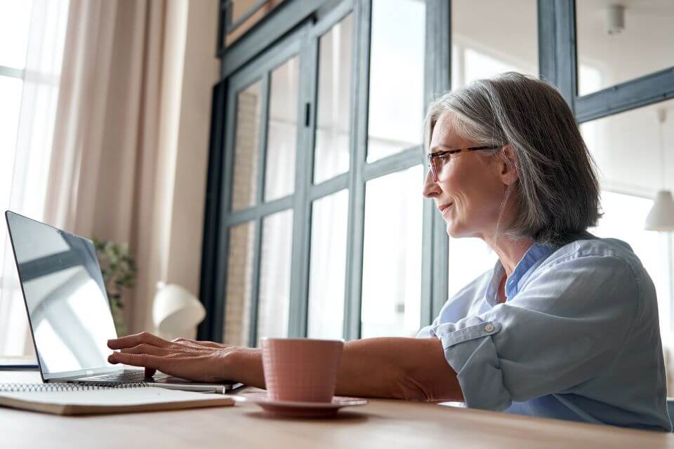 How an Assisted Living Blog Can Boost Website Traffic and Engagement