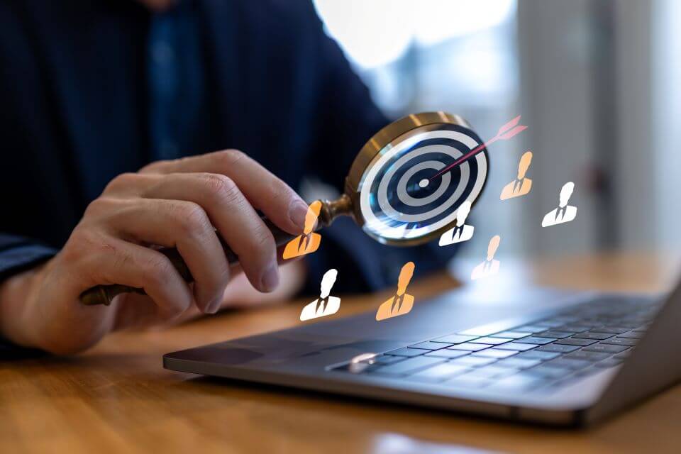 How to Take Full Advantage of a Pixel Advertising Strategy